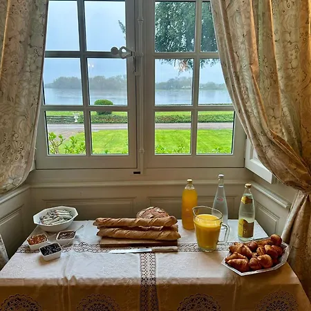 招待所 Le Petit Serrant - D'exception 3*