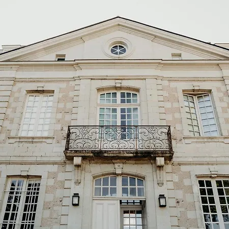 Le Petit Serrant - D'exception Penzion 3*