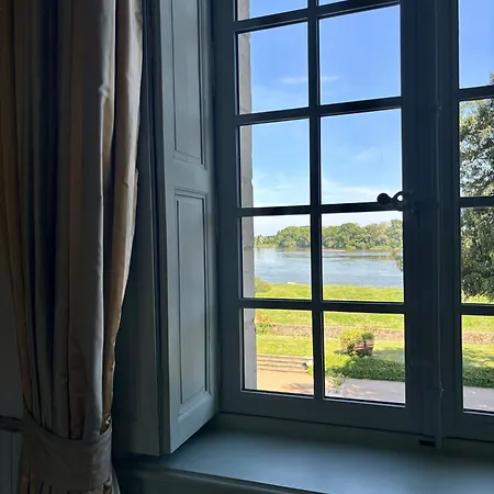 Le Petit Serrant - D'exception 招待所 3*